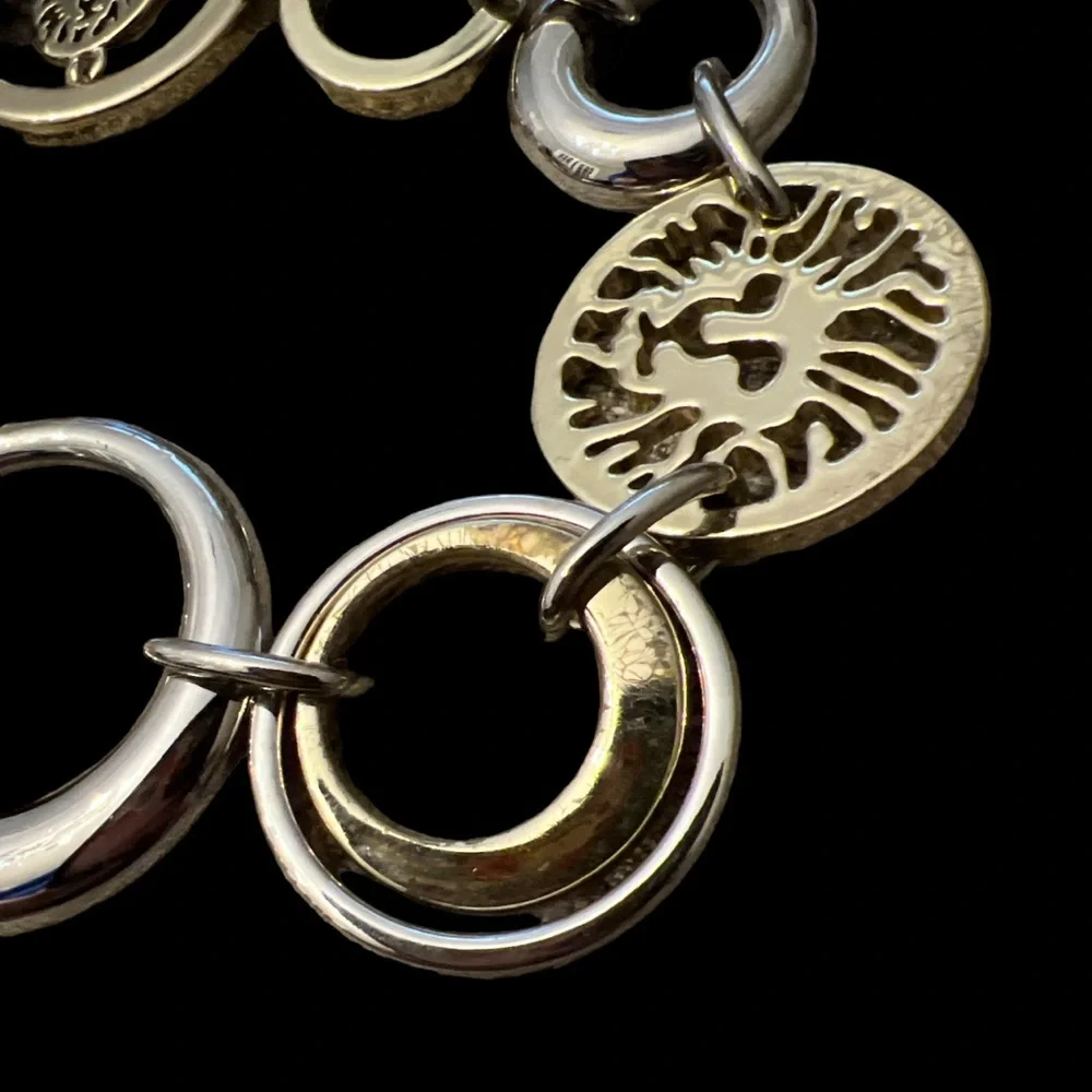 Vintage Very Rare Anne Klein Lion Head Link Hoops Necklace - Picture 2 of 5
